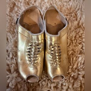 No6 Gold peep toe clogs